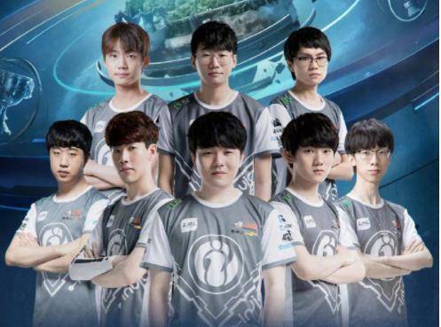 [中超]维塔尔角球开出 刘若钒前点头球破门